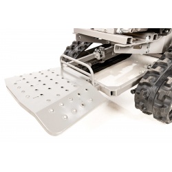 Kosiarka spalinowa bijakowa na gąsienicach Weibang WBGT6813-TE - zdalnie sterowana