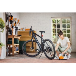 Kompresor akumulatorowy Stihl KOA 30 - z akumulatorem AS 2